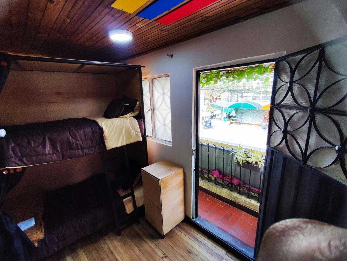 Baruch Capsula Hotel Bogota Ngoại thất bức ảnh